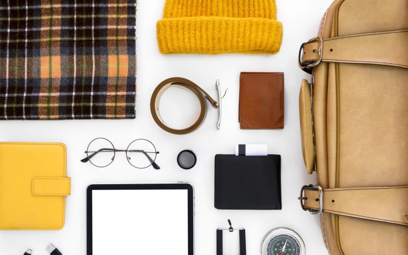 travel-still-life-pack-flat-lay